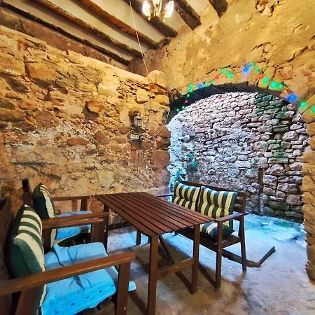 Amplia Casa En Vinaixa, Calle Mayor, Cal Mitger Vinaixa